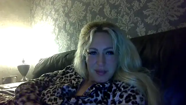 Snapshot of stormy_p chatting on October 16, 2025, 9:56 pm stormy p online show from October 16, 2025, 9:56 pm