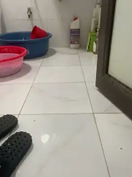 -Luxury online show from March 15, 2026, 3:24 am