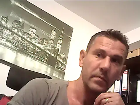 Snapshot of mastercharisma35 chatting on September 18, 2025, 11:13 am mastercharisma35 online show from September 18, 2025, 11:13 am