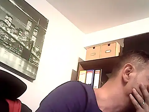 Snapshot of mastercharisma35 chatting on October 13, 2025, 8:49 am mastercharisma35 online show from October 13, 2025, 8:49 am