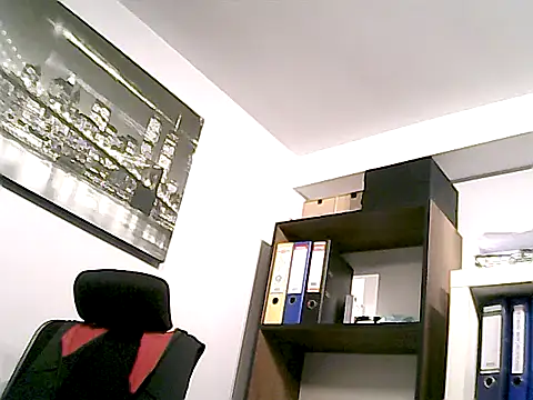 Snapshot of mastercharisma35 chatting on November 3, 2025, 10:52 am mastercharisma35 online show from November 3, 2025, 10:52 am