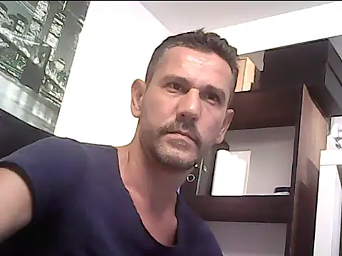 Snapshot of mastercharisma35 chatting on September 25, 2025, 10:54 am mastercharisma35 online show from September 25, 2025, 10:54 am