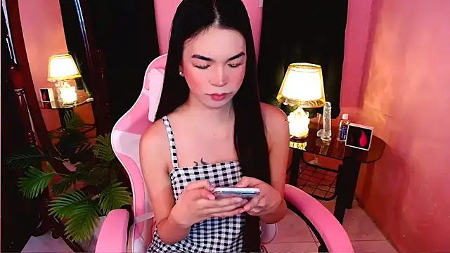 Snapshot of FantasyDorothy chatting on April 11, 2026, 6:43 am FantasyDorothy online show from April 11, 2026, 6:43 am