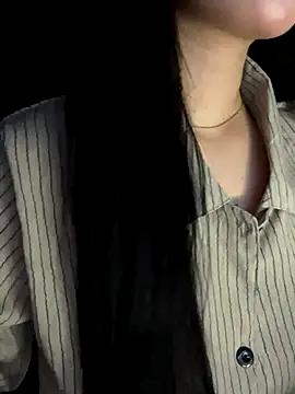 Nancy68 online show from November 9, 2025, 4:33 pm