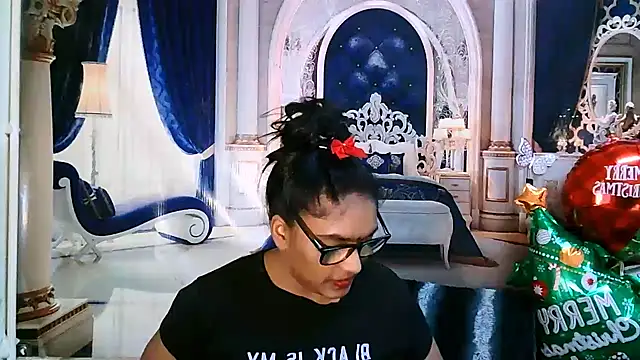 Snapshot of IndiaBlackPanther chatting on December 23, 2025, 5:18 am IndiaBlackPanther online show from December 23, 2025, 5:18 am