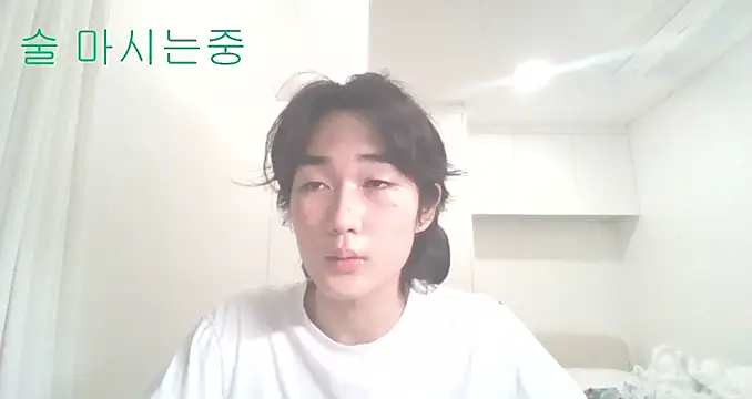 Snapshot of imurboy chatting on December 1, 2025, 5:47 pm imurboy online show from December 1, 2025, 5:47 pm