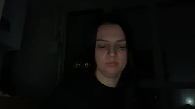 Snapshot of Sladosttss chatting on December 16, 2025, 8:13 pm Sladosttss online show from December 16, 2025, 8:13 pm