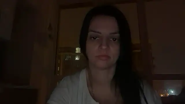 Snapshot of Sladosttss chatting on November 4, 2025, 8:56 pm Sladosttss online show from November 4, 2025, 8:56 pm