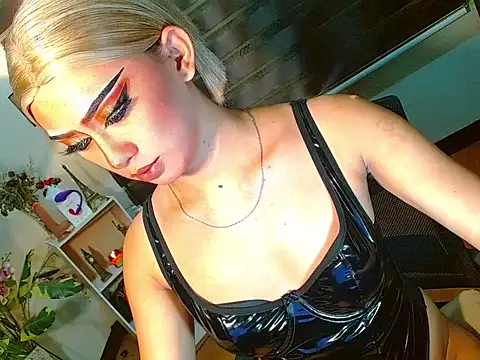 Queen yasii 88 online show from April 8, 2026, 3:02 pm