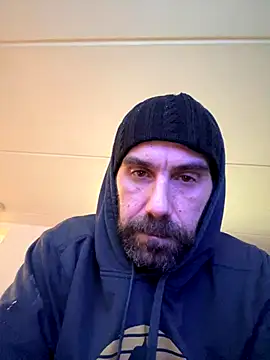 Snapshot of thepenisher777 chatting on December 14, 2025, 8:58 pm thepenisher777 online show from December 14, 2025, 8:58 pm