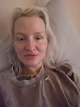 Snapshot of KateMonroe chatting on July 25, 2026, 7:49 am KateMonroe online show from July 25, 2026, 7:49 am