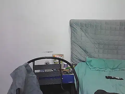 Snapshot of morenocabro10 chatting on February 27, 2026, 11:37 pm morenocabro10 online show from February 27, 2026, 11:37 pm