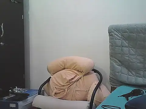 Snapshot of morenocabro10 chatting on November 9, 2025, 7:07 pm morenocabro10 online show from November 9, 2025, 7:07 pm