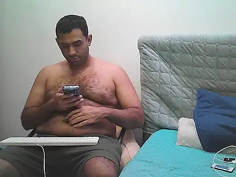 Snapshot of morenocabro10 chatting on November 8, 2025, 6:55 pm morenocabro10 online show from November 8, 2025, 6:55 pm