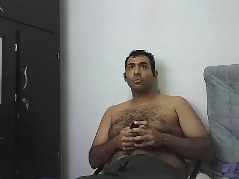 Snapshot of morenocabro10 chatting on December 3, 2025, 8:52 pm morenocabro10 online show from December 3, 2025, 8:52 pm