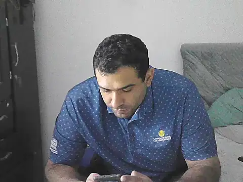Snapshot of morenocabro10 chatting on June 19, 2026, 4:07 am morenocabro10 online show from June 19, 2026, 4:07 am