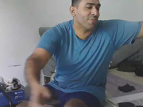 Snapshot of morenocabro10 chatting on July 12, 2026, 9:37 pm morenocabro10 online show from July 12, 2026, 9:37 pm