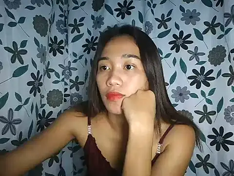 Virgen christine01 online show from July 25, 2026, 4:13 pm