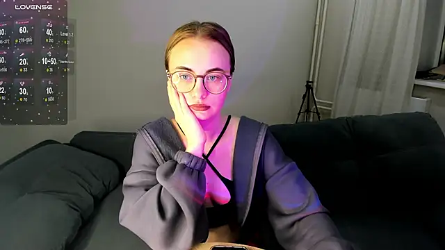 Snapshot of MewStella chatting on October 29, 2025, 11:36 pm MewStella online show from October 29, 2025, 11:36 pm