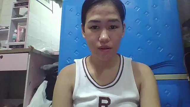 Snapshot of waynecruz chatting on October 9, 2025, 5:24 pm waynecruz online show from October 9, 2025, 5:24 pm