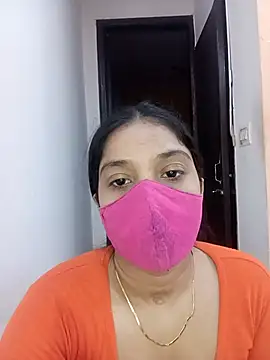 Snapshot of Cute_Rakhi8 chatting on July 6, 2026, 5:03 am Cute Rakhi8 online show from July 6, 2026, 5:03 am