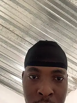 Snapshot of Torvii_bnz16 chatting on February 21, 2026, 8:55 pm Torvii bnz16 online show from February 21, 2026, 8:55 pm