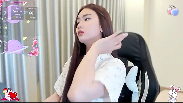 Snapshot of -Rose99- chatting on February 19, 2026, 1:08 pm -Rose99- online show from February 19, 2026, 1:08 pm