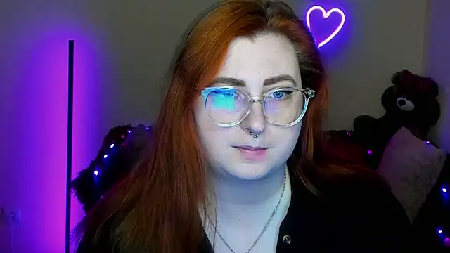 Alicia love00 online show from April 5, 2026, 5:25 am