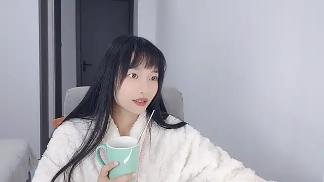 Lisa-3333 online show from November 22, 2025, 1:21 pm