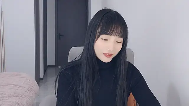 Lisa-3333 online show from December 5, 2025, 3:21 pm