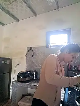 Snapshot of Jun-Mzzz chatting on September 29, 2025, 2:18 am Jun-Mzzz online show from September 29, 2025, 2:18 am