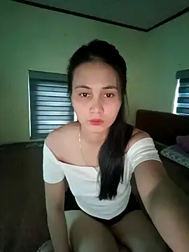 Snapshot of Jun-Mzzz chatting on September 17, 2025, 7:43 am Jun-Mzzz online show from September 17, 2025, 7:43 am