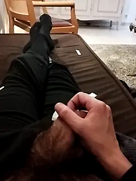 idhem   31 online show from February 25, 2026, 8:03 am