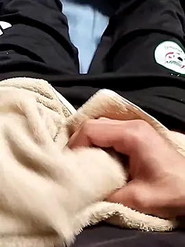 idhem   31 online show from March 22, 2026, 11:45 am