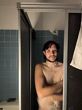 Snapshot of Luxx_14 chatting on December 22, 2025, 11:49 pm Luxx 14 online show from December 22, 2025, 11:49 pm