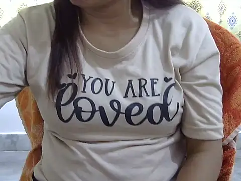 CHAMELI4747 online show from March 29, 2026, 7:43 am