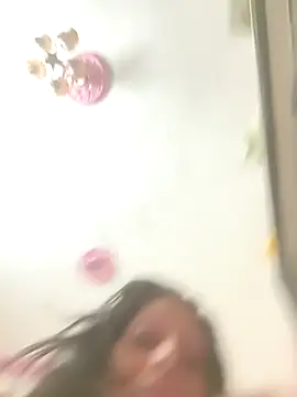 ISHANI-SINGH online show from November 3, 2025, 4:32 pm