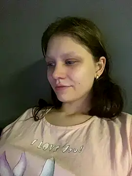 Snapshot of Lunliss chatting on September 28, 2025, 9:44 pm Lunliss online show from September 28, 2025, 9:44 pm