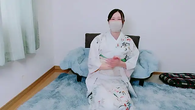 Snapshot of _Shuka_ chatting on April 7, 2026, 2:35 am Shuka online show from April 7, 2026, 2:35 am