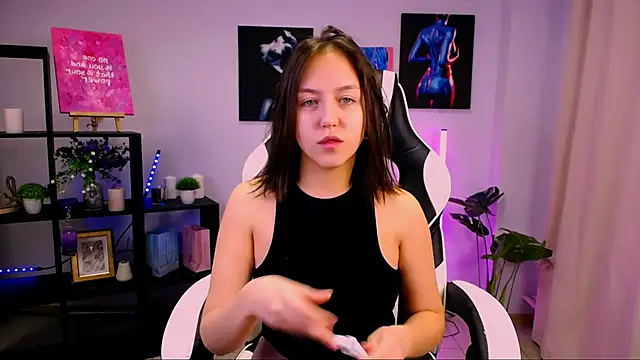 Snapshot of CindySparkl chatting on November 21, 2025, 2:21 am CindySparkl online show from November 21, 2025, 2:21 am