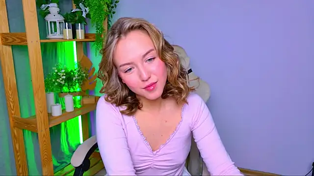 CindySparkl online show from February 20, 2026, 6:19 am