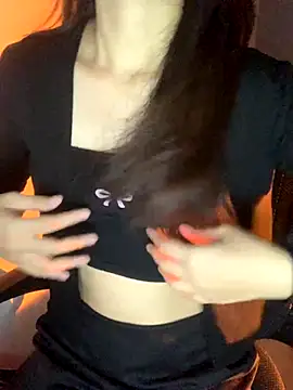 Snapshot of Tinasx56 chatting on November 18, 2025, 3:48 pm Tinasx56 online show from November 18, 2025, 3:48 pm