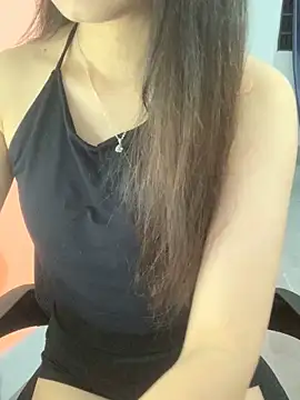 Snapshot of Tinasx56 chatting on December 15, 2025, 4:46 pm Tinasx56 online show from December 15, 2025, 4:46 pm