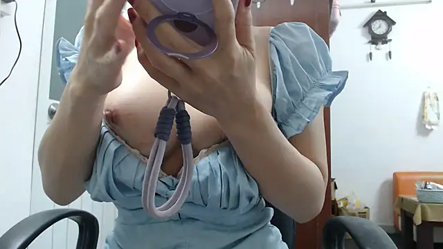 youngmin 09 online show from February 28, 2026, 9:36 pm