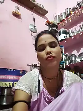 Snapshot of Cut_ragni chatting on October 13, 2025, 4:52 pm Cut ragni online show from October 13, 2025, 4:52 pm