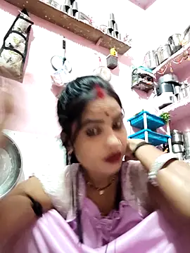 Snapshot of Cut_ragni chatting on November 8, 2025, 6:00 pm Cut ragni online show from November 8, 2025, 6:00 pm