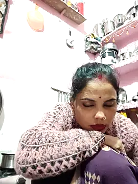 Snapshot of Cut_ragni chatting on November 27, 2025, 5:35 pm Cut ragni online show from November 27, 2025, 5:35 pm