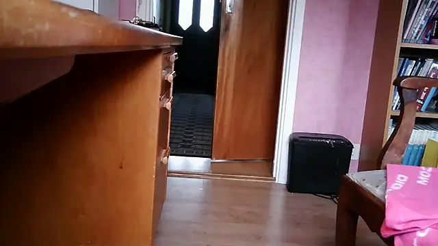 Snapshot of Solek56 chatting on December 18, 2025, 9:03 am Solek56 online show from December 18, 2025, 9:03 am