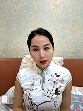 Snapshot of Candice888 chatting on October 27, 2025, 10:27 am Candice888 online show from October 27, 2025, 10:27 am