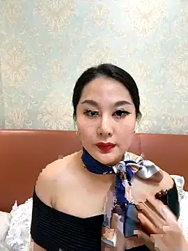 Snapshot of Candice888 chatting on November 2, 2025, 12:21 pm Candice888 online show from November 2, 2025, 12:21 pm